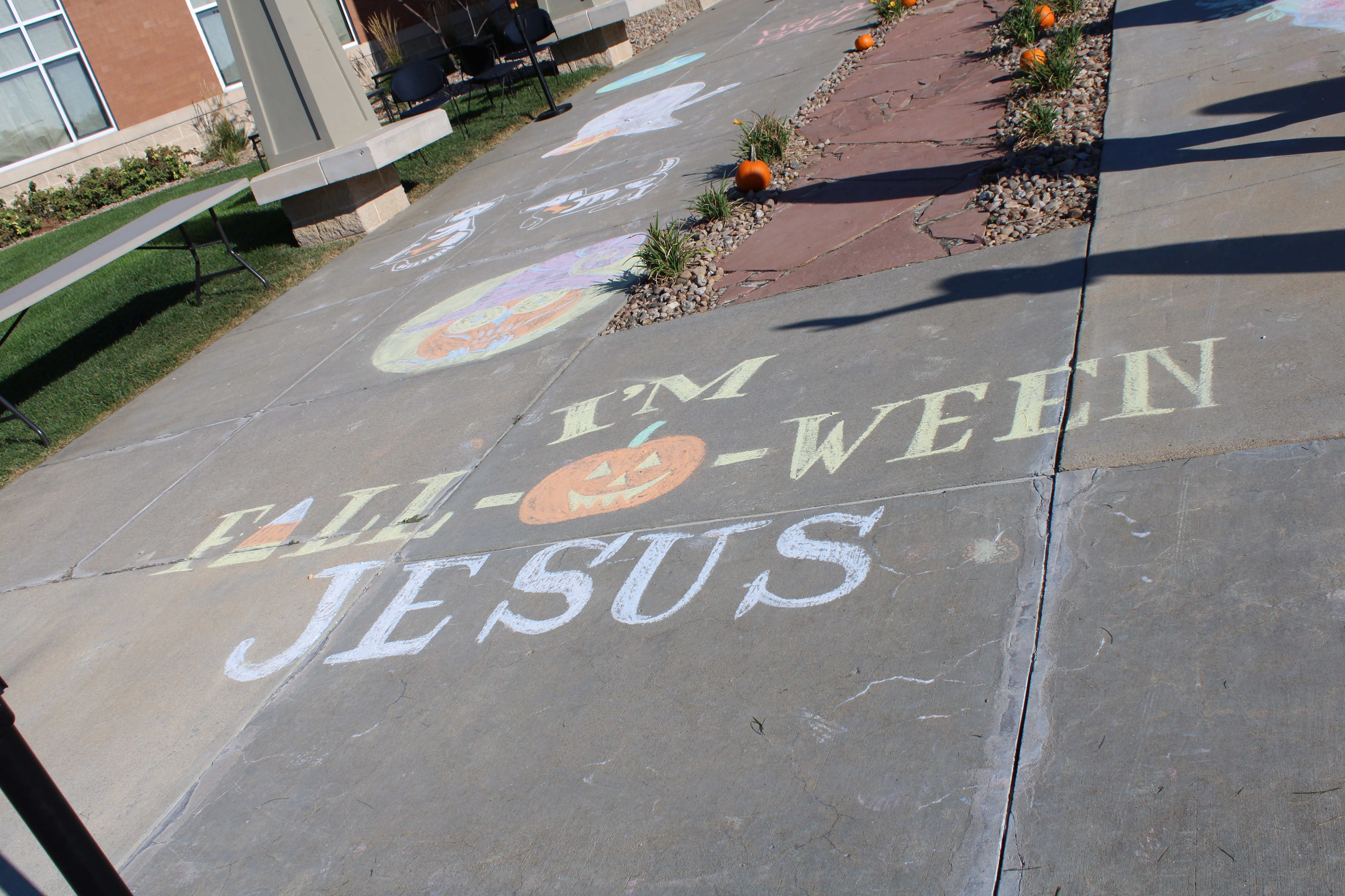 Horizons lincoln nebraska fall fest community church blanket support family fun chalk.JPG